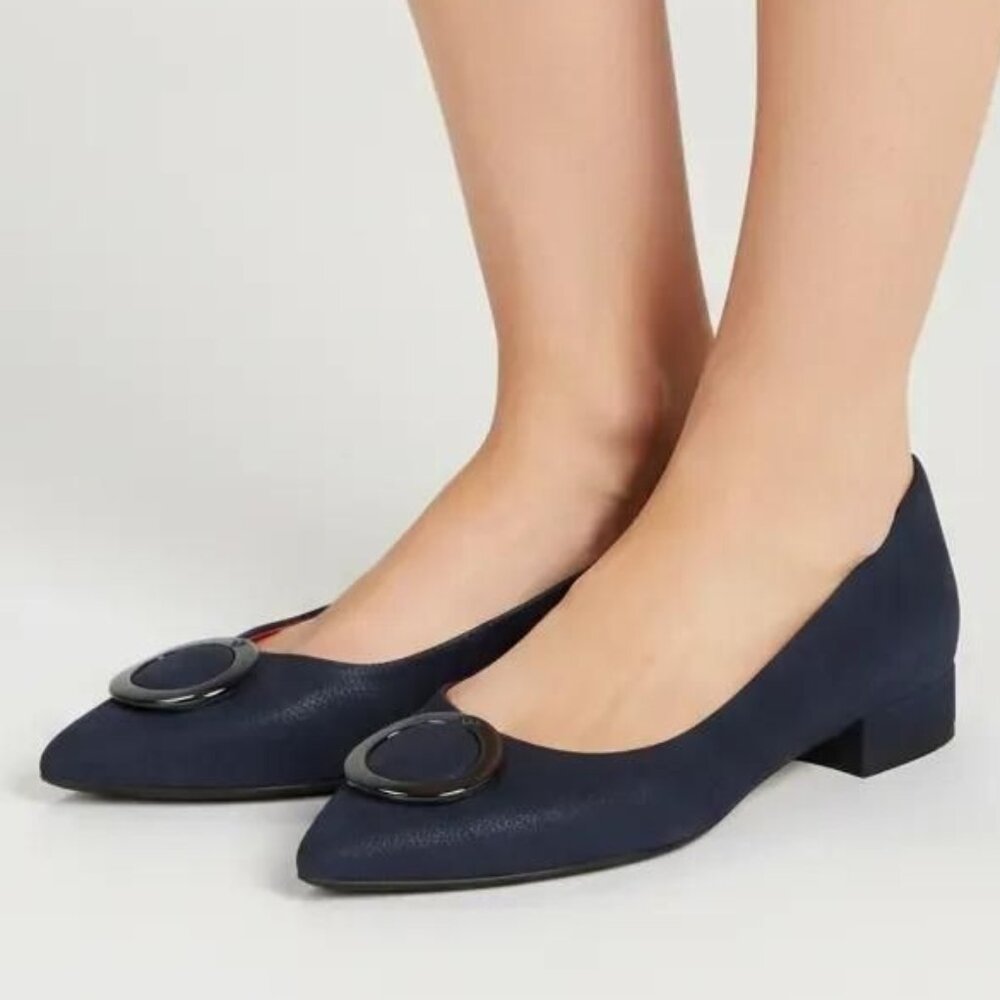 PAS DE ROUGE Women's Navy Blue Suede Pointed Toe Low‎ Block Heel Shoes Size 40.5